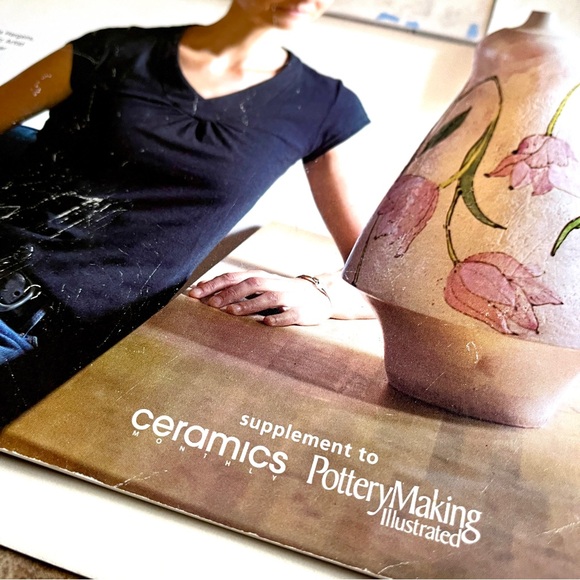 Ceramic Arts Yearbook 2020. 80 pages. EUC. - Picture 2 of 7